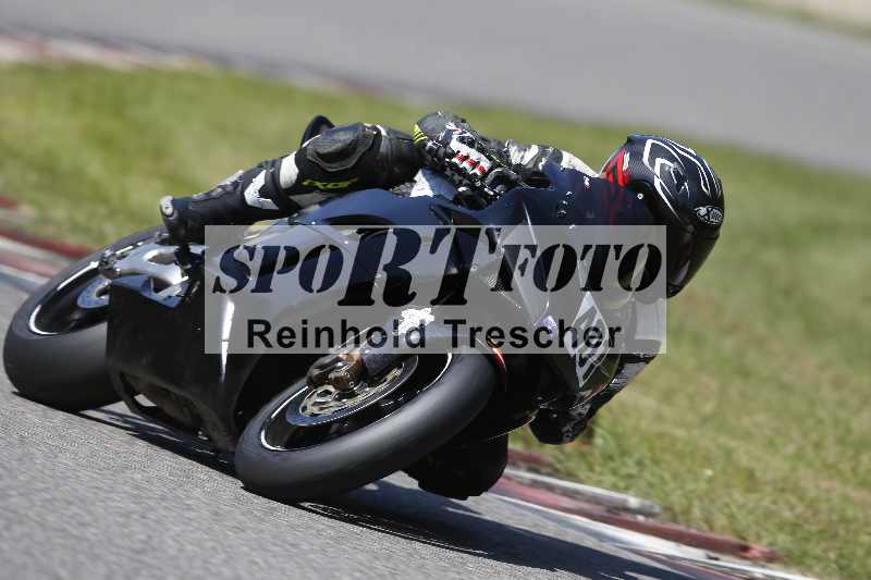 /44 09.08.2025 Plüss Moto Sport ADR/Freies Fahren/401